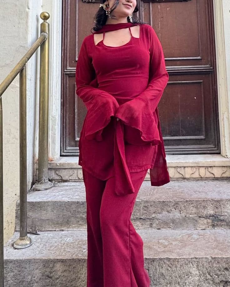 Fitoor Red